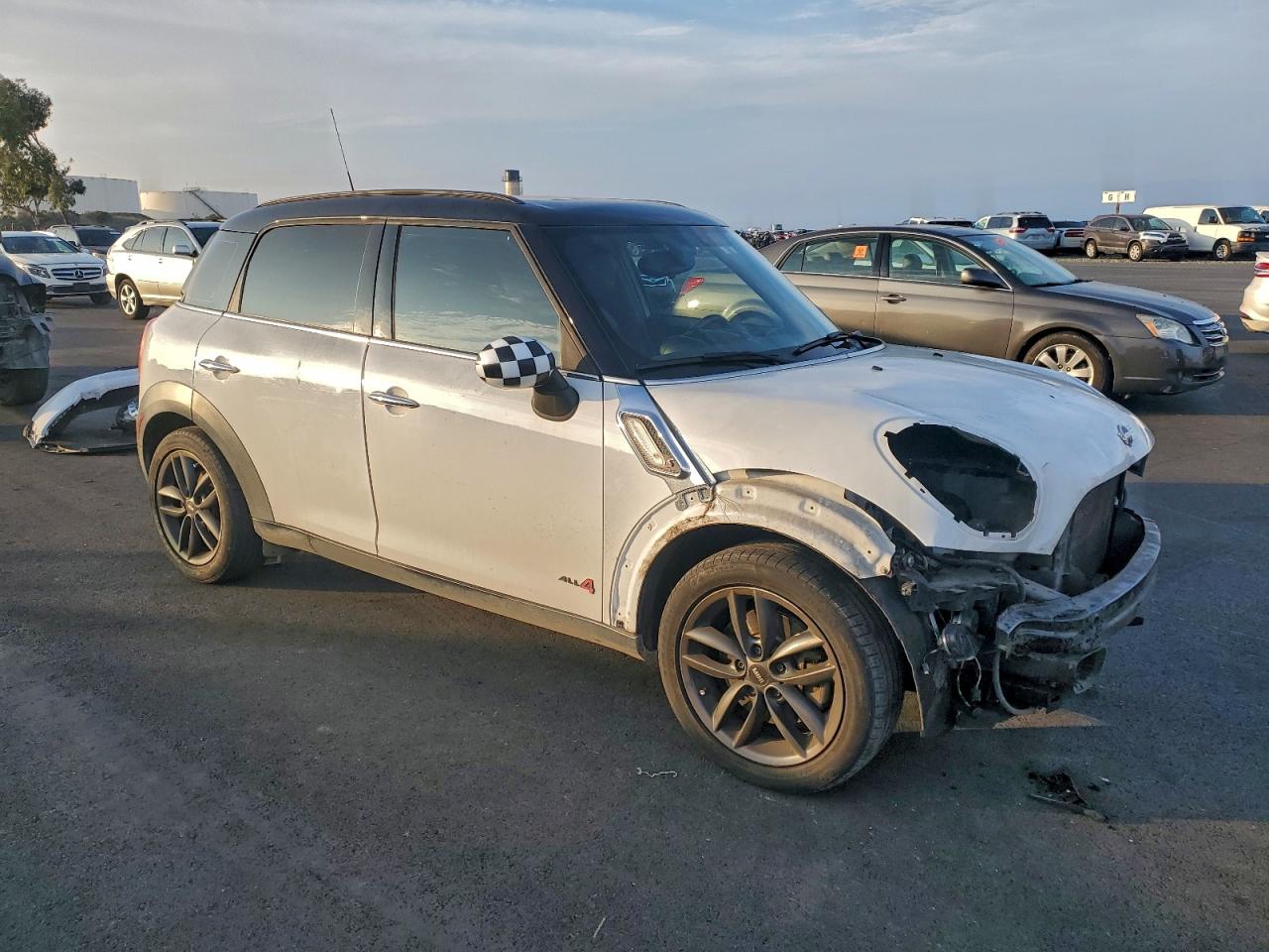 2014 MINI COOPER S COUNTRYMAN photo 4