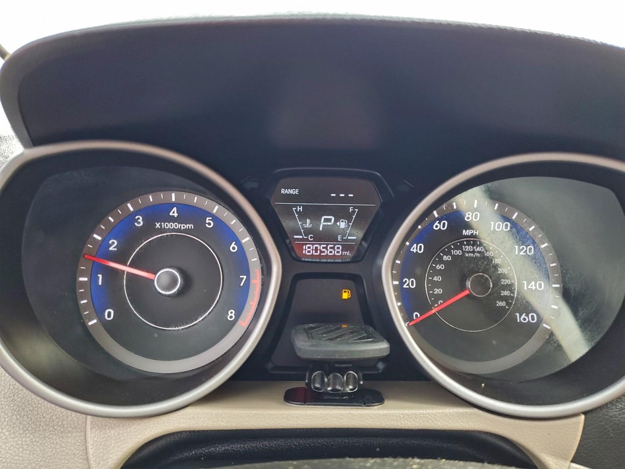2016 HYUNDAI ELANTRA SE photo 17