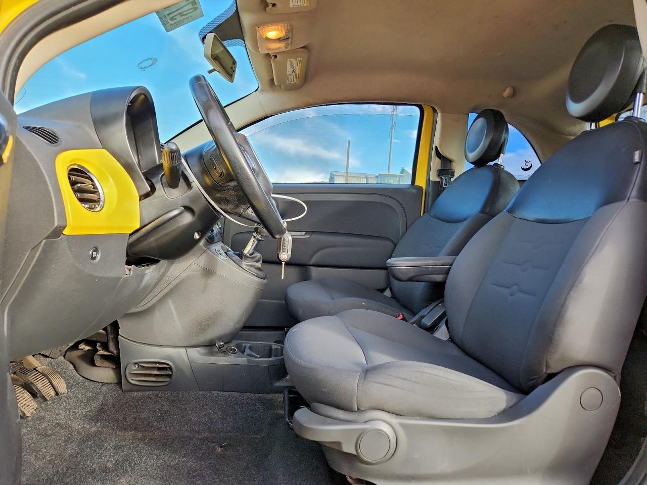 2013 FIAT 500 POP photo 13