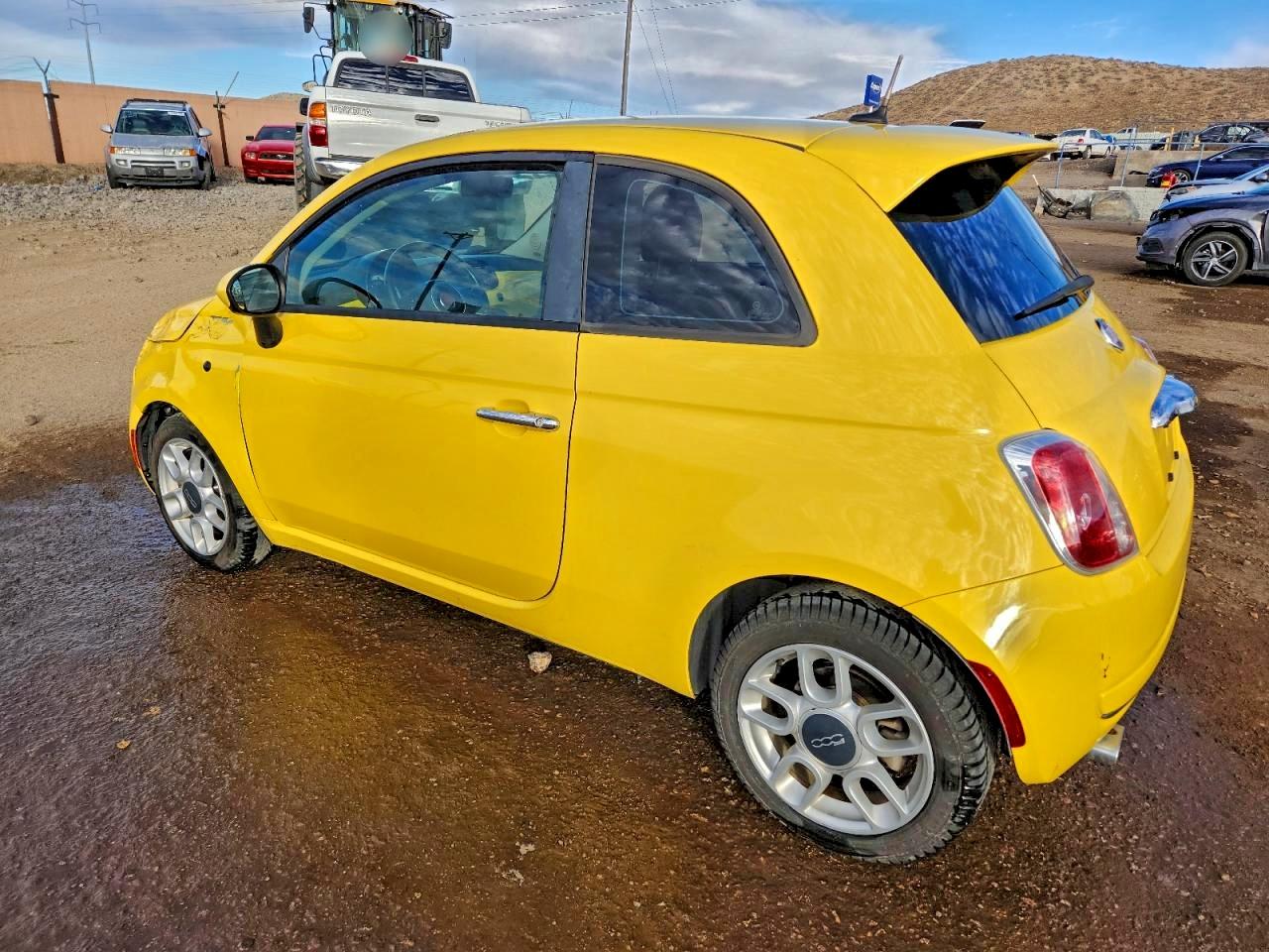 2013 FIAT 500 POP photo 3