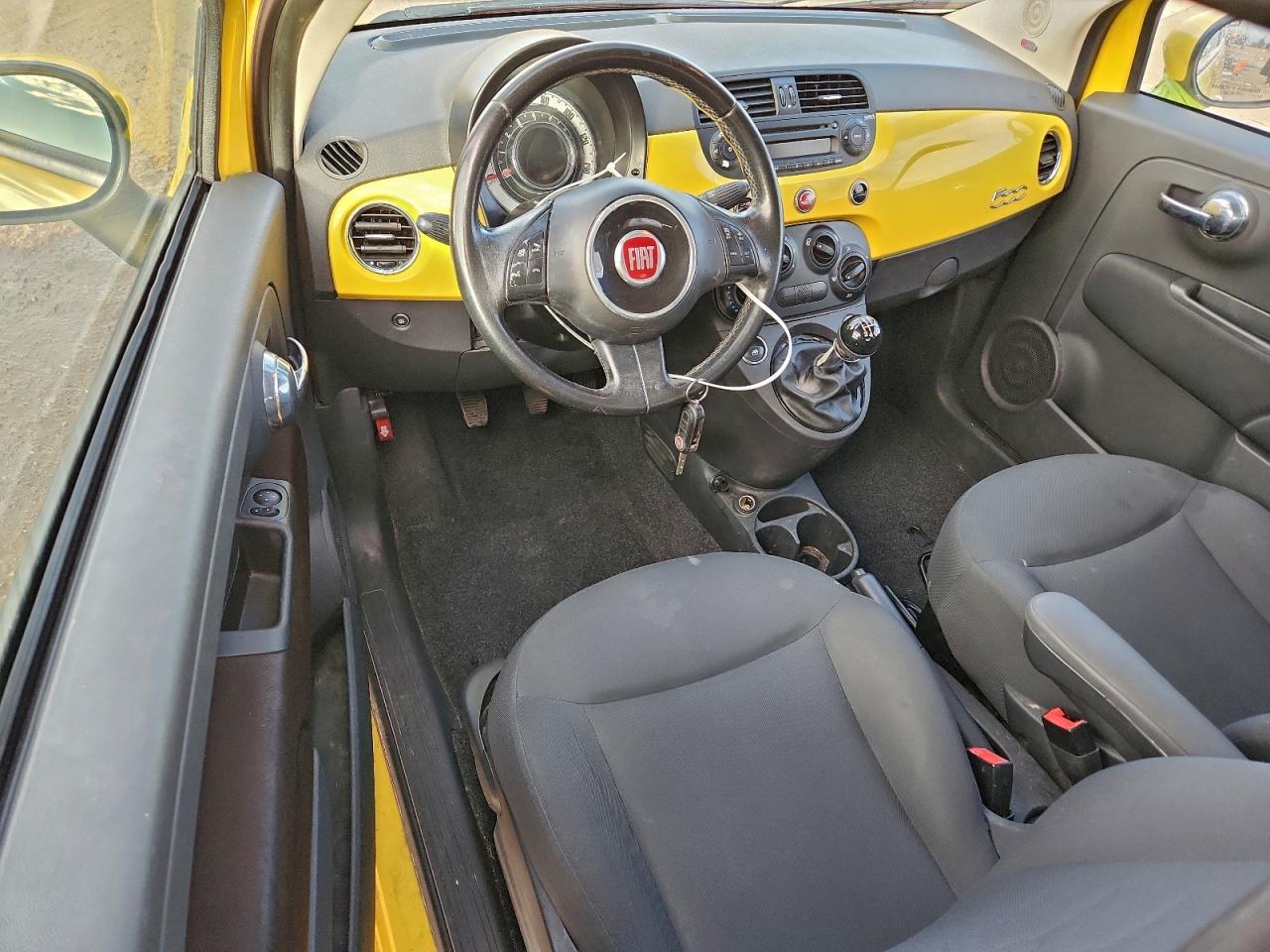 2013 FIAT 500 POP photo 15