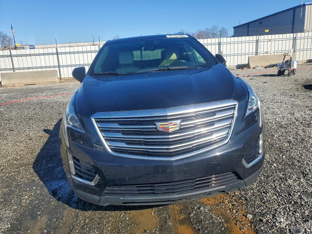 2017 CADILLAC XT5 LUXURY photo 5