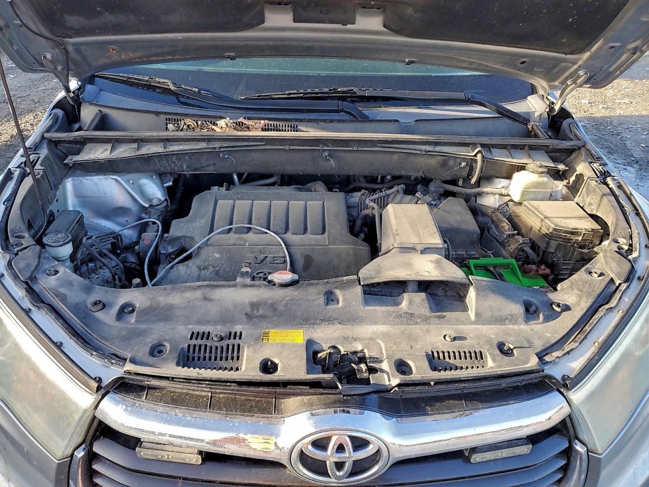 2016 TOYOTA HIGHLANDER XLE photo 31