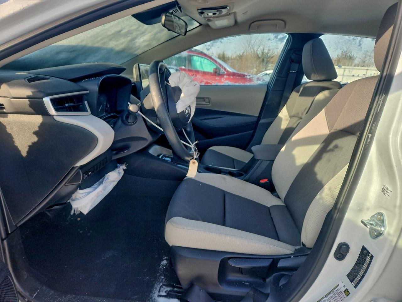 2024 TOYOTA COROLLA LE photo 19