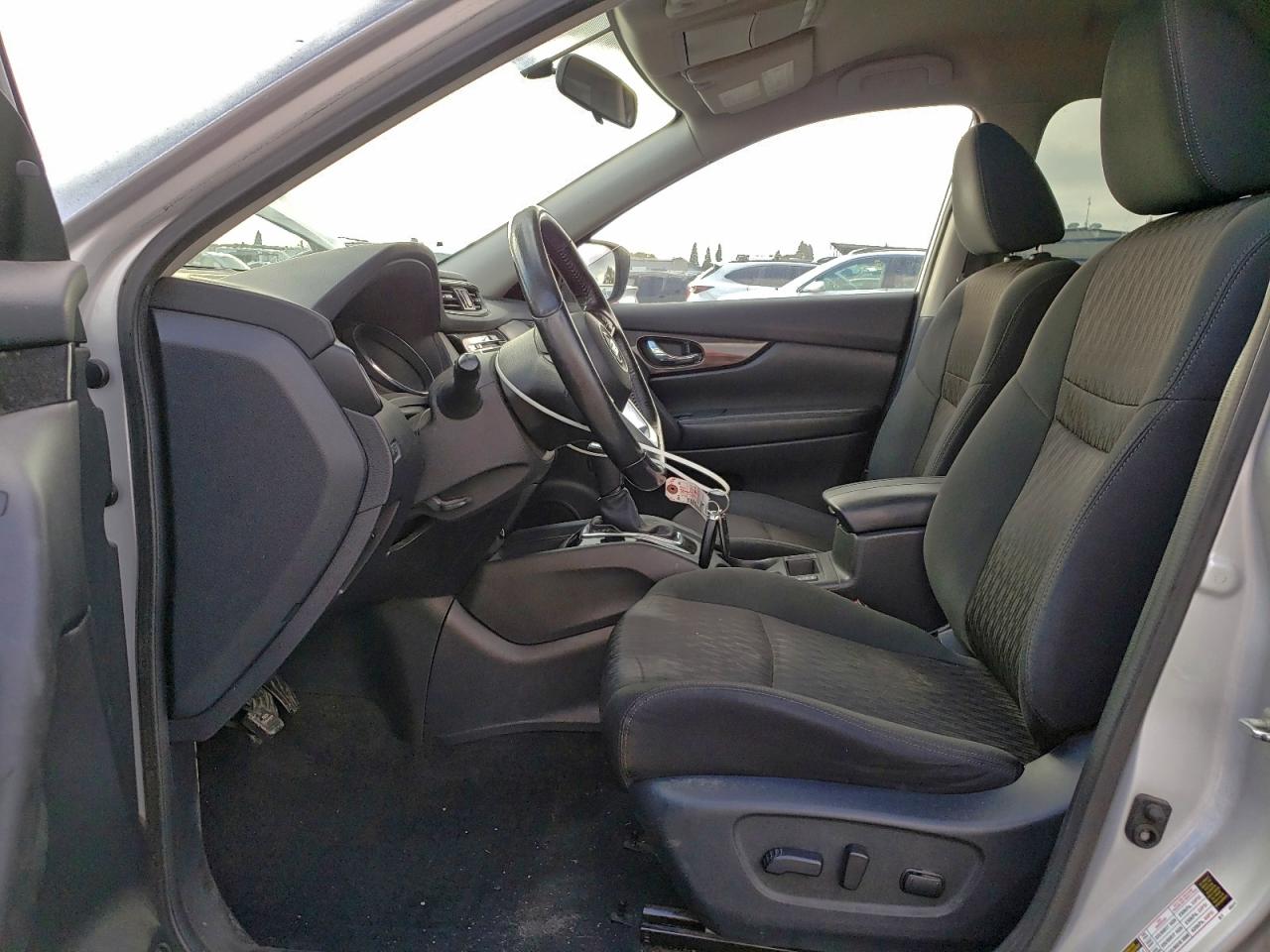 2018 NISSAN ROGUE S photo 7