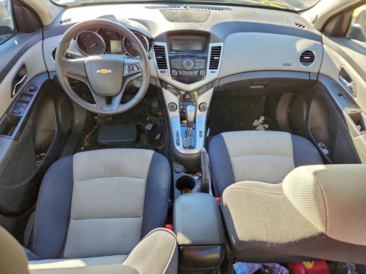 2016 CHEVROLET CRUZE LIMITED LS photo 8