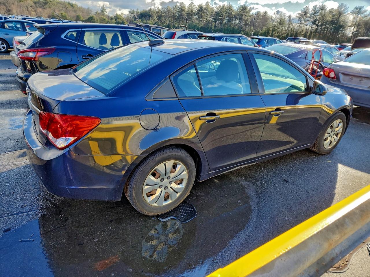 2016 CHEVROLET CRUZE LIMITED LS photo 3