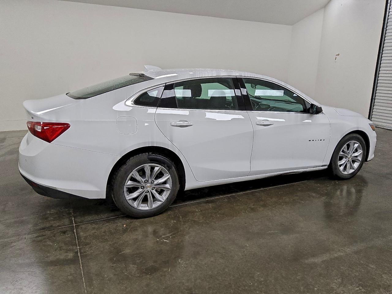 2024 CHEVROLET MALIBU LT photo 7