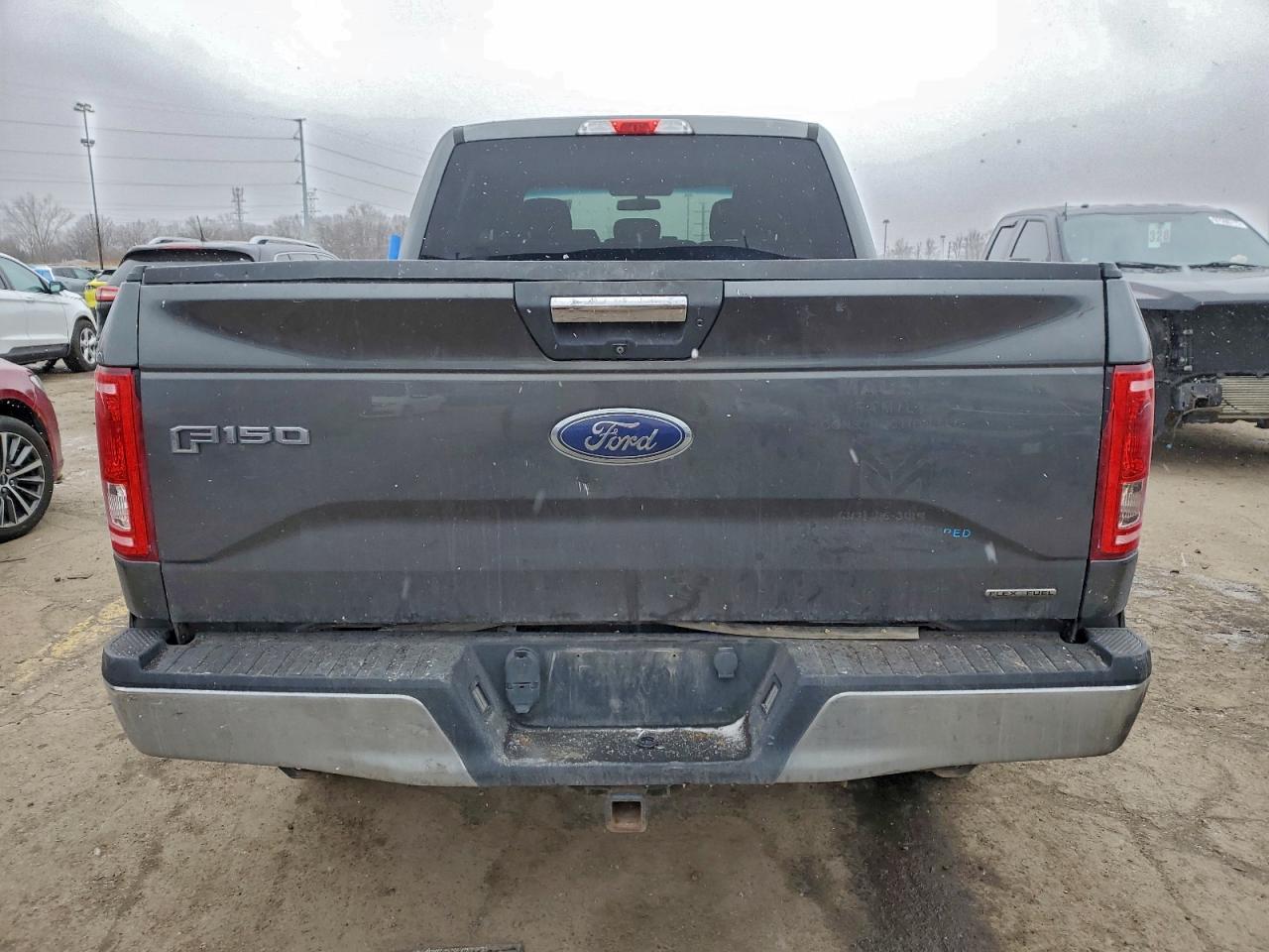 2016 FORD F150 SUPERCREW photo 11