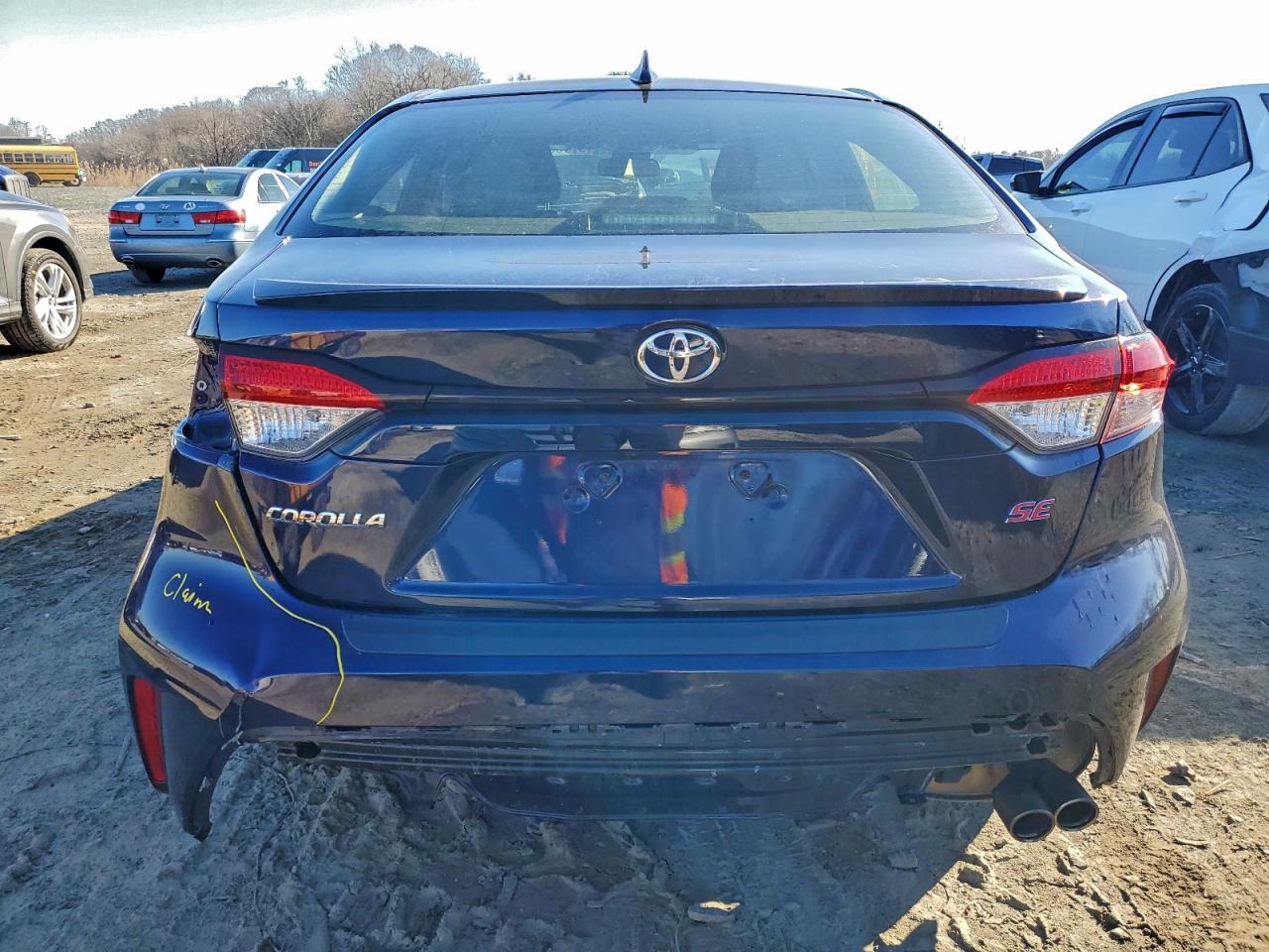 2020 TOYOTA COROLLA SE photo 6