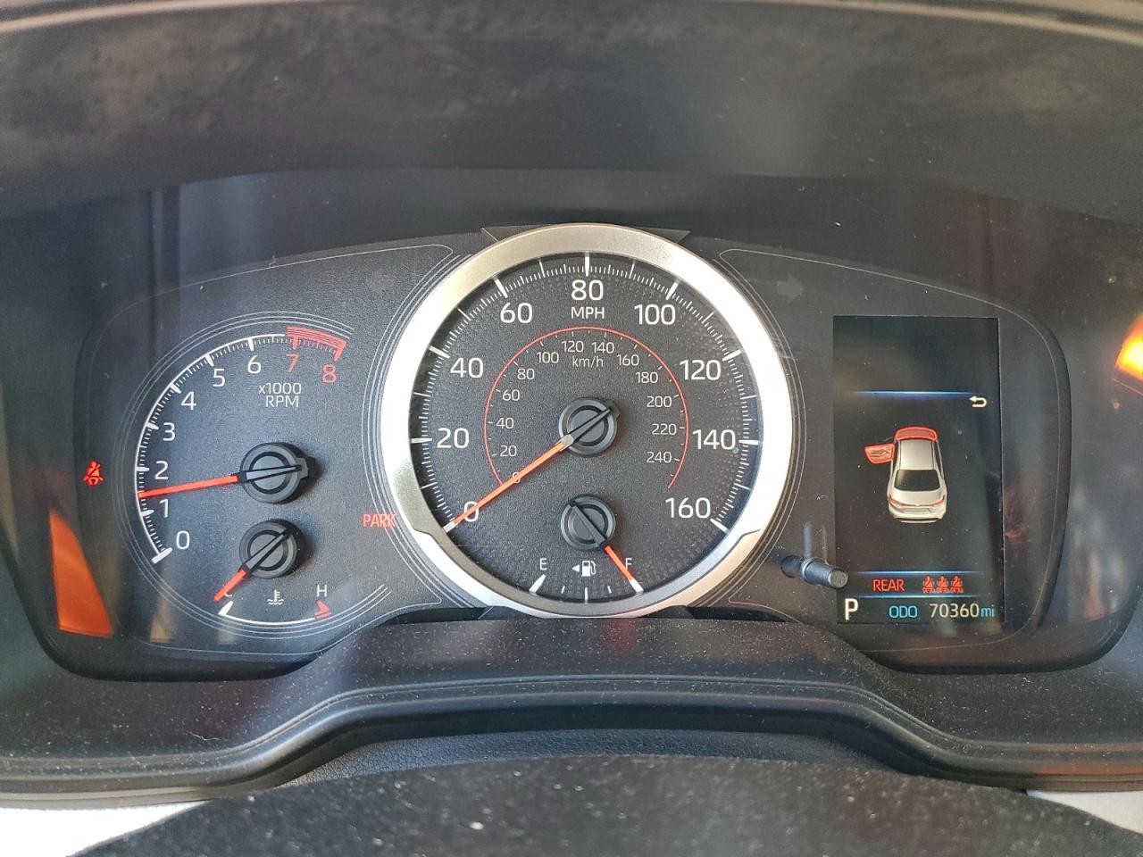 2020 TOYOTA COROLLA SE photo 9
