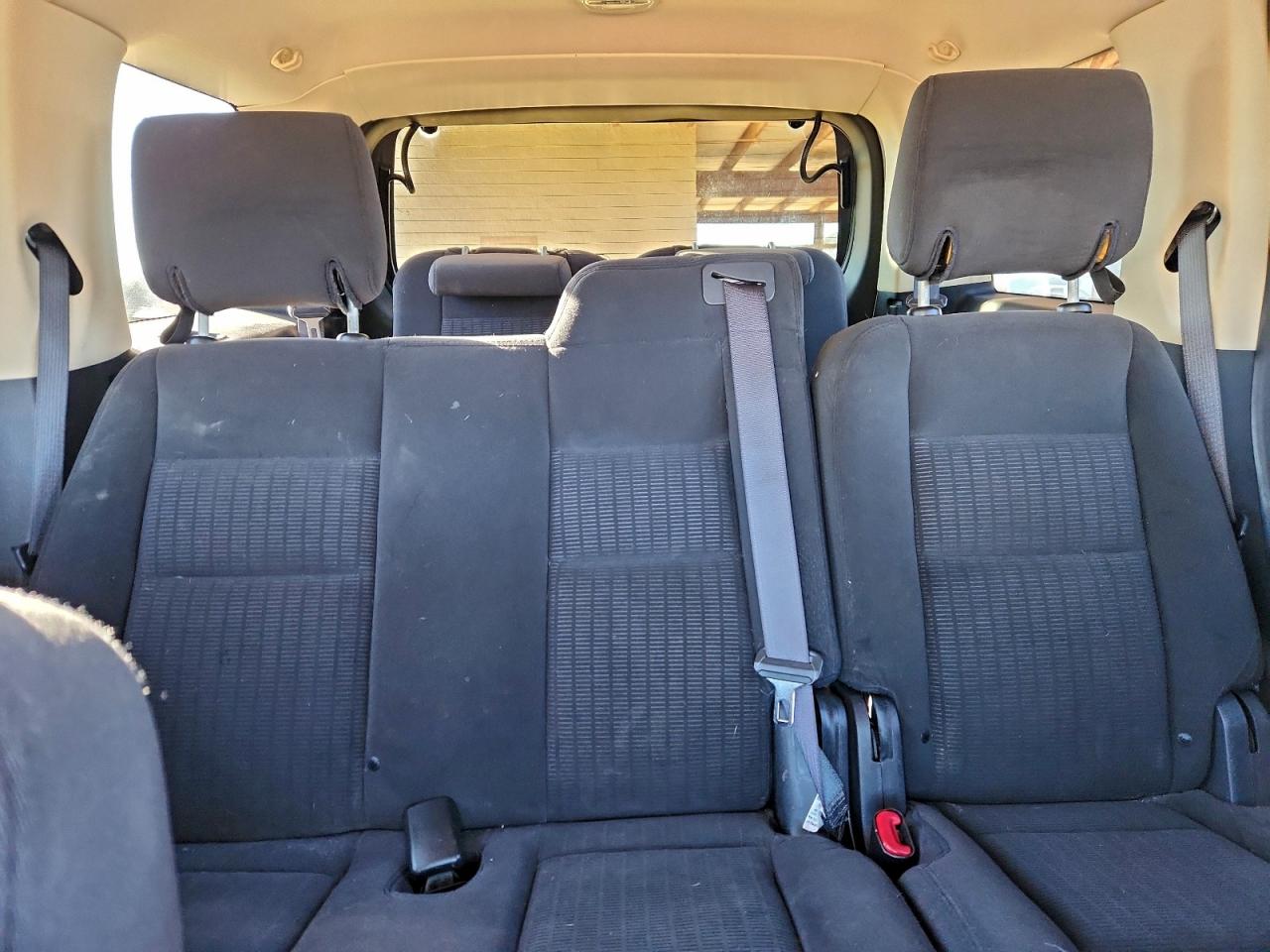2010 FORD EXPLORER XLT photo 10