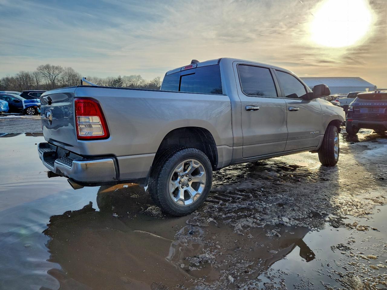 2019 RAM 1500 BIG HORN/LONE STAR photo 3