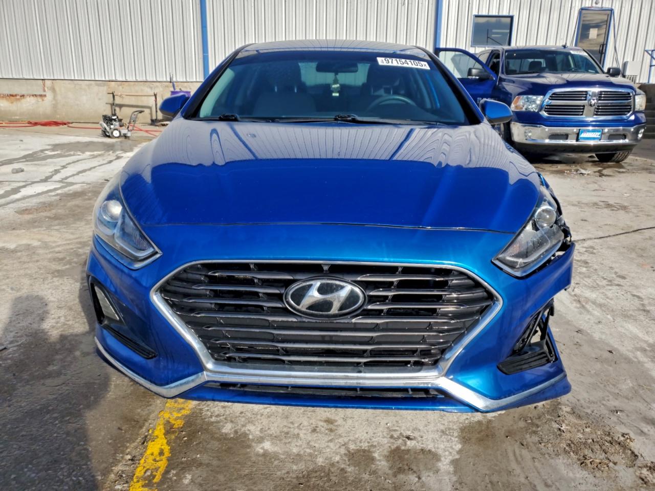 2018 HYUNDAI SONATA SE photo 5