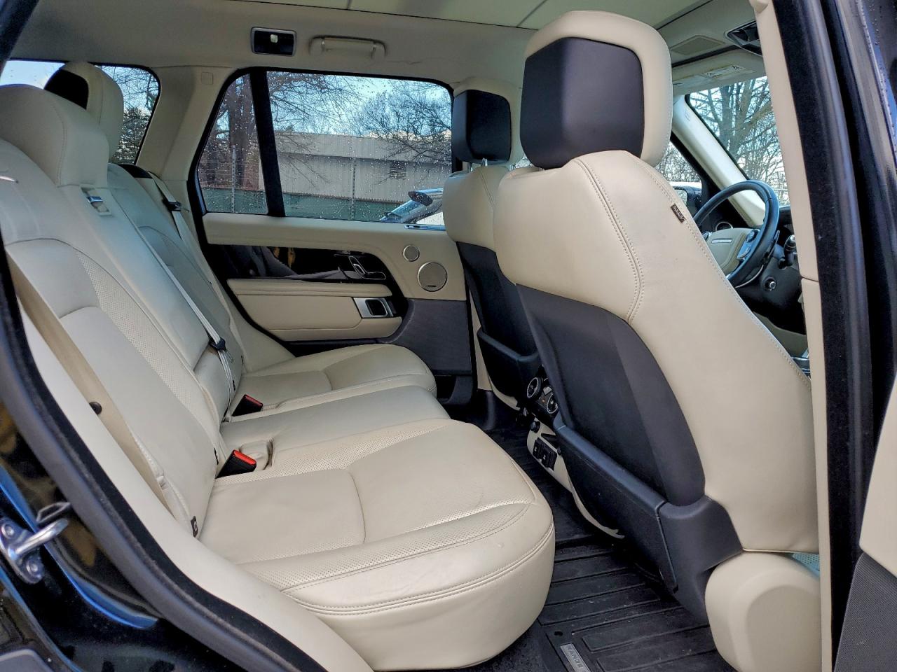 2020 LAND ROVER RANGE ROVER HSE photo 19