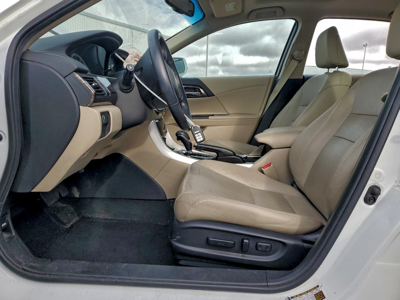 2016 HONDA ACCORD EXL photo 7
