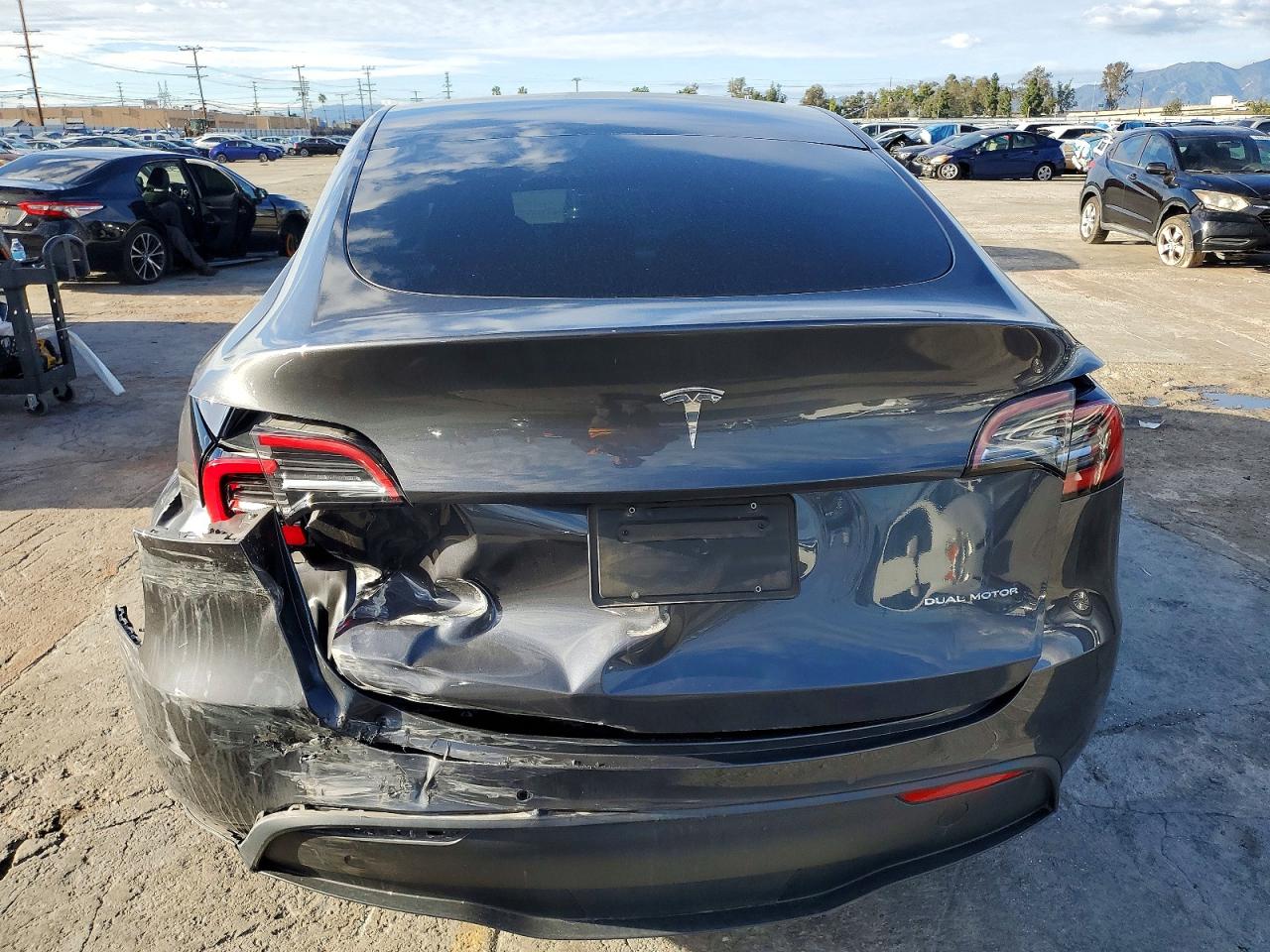 2021 TESLA MODEL Y photo 6