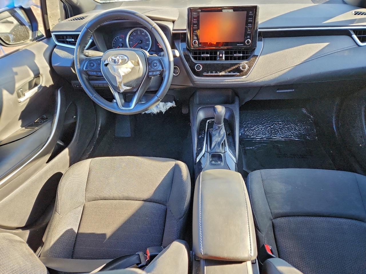 2022 TOYOTA COROLLA SE photo 22