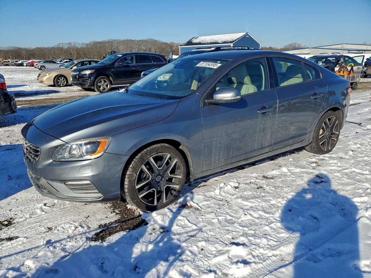 2018 VOLVO S60