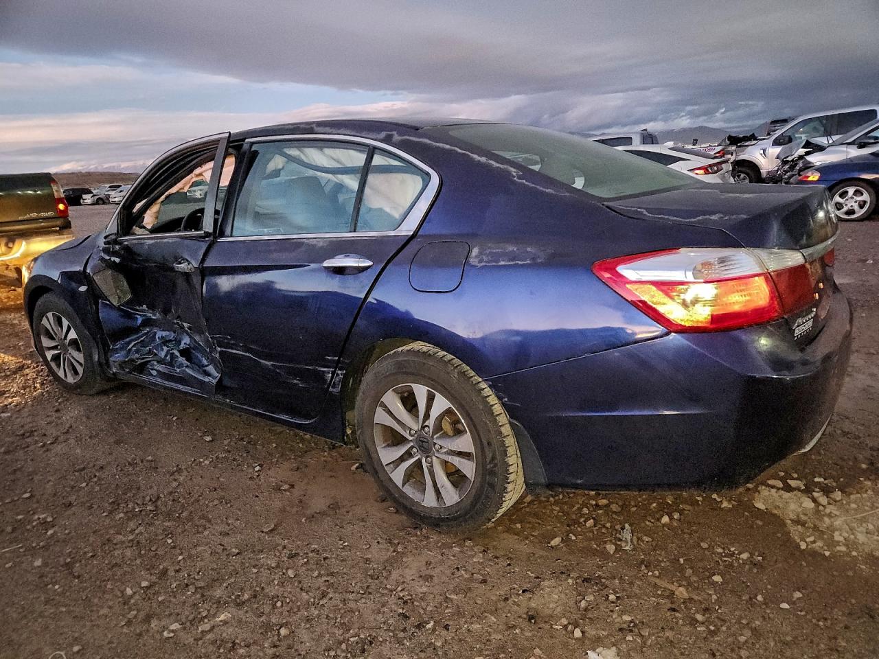 2014 HONDA ACCORD LX photo 3