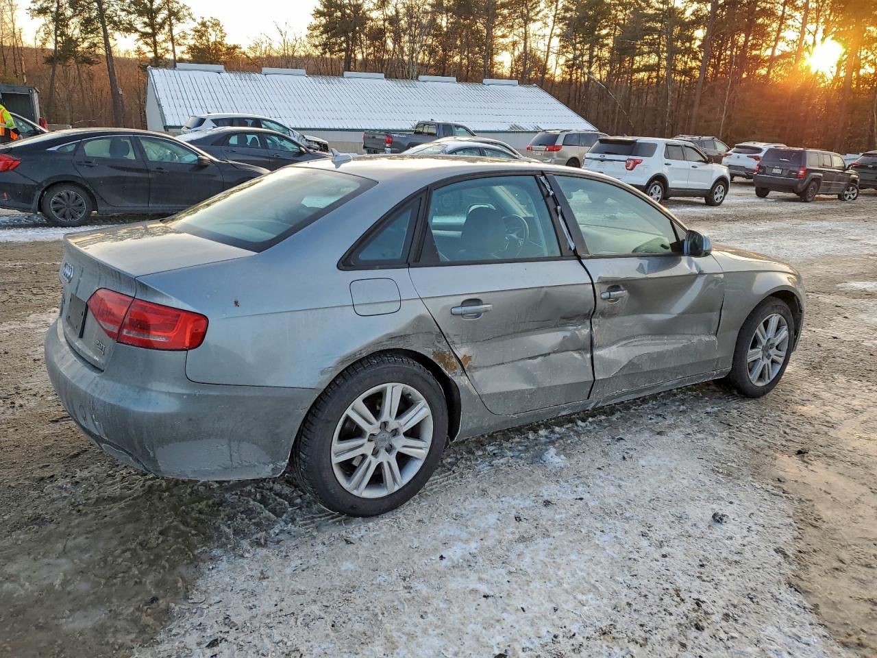 2010 AUDI A4 PREMIUM photo 3