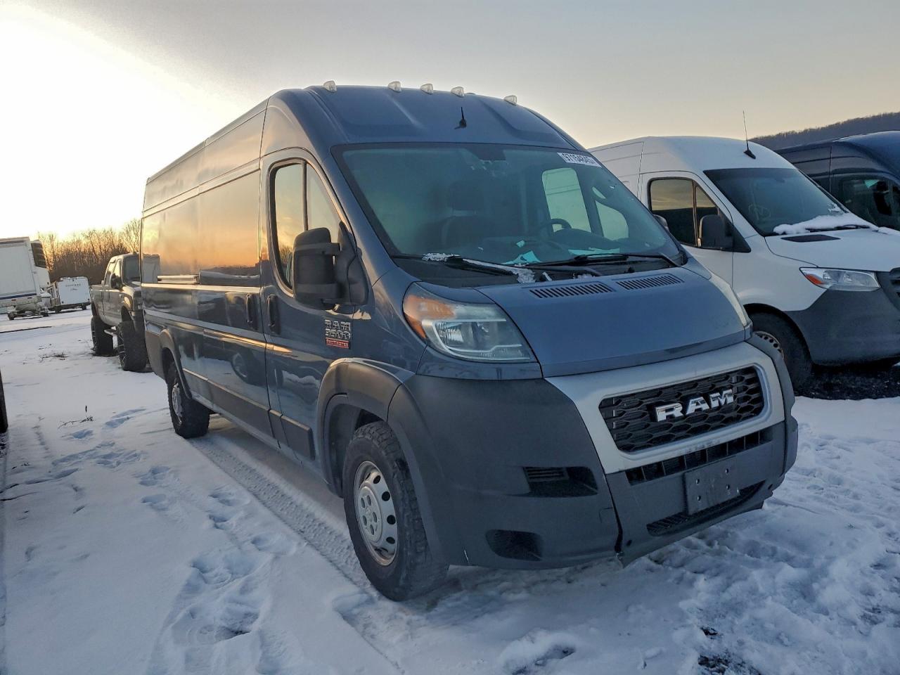 2019 RAM PROMASTER 3500 DELIVERY VAN photo 4
