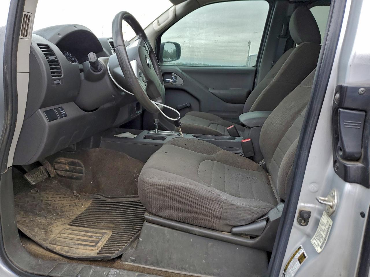 2018 NISSAN FRONTIER S photo 7