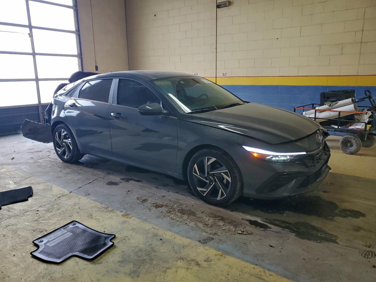 2025 HYUNDAI ELANTRA LIMITED photo 4
