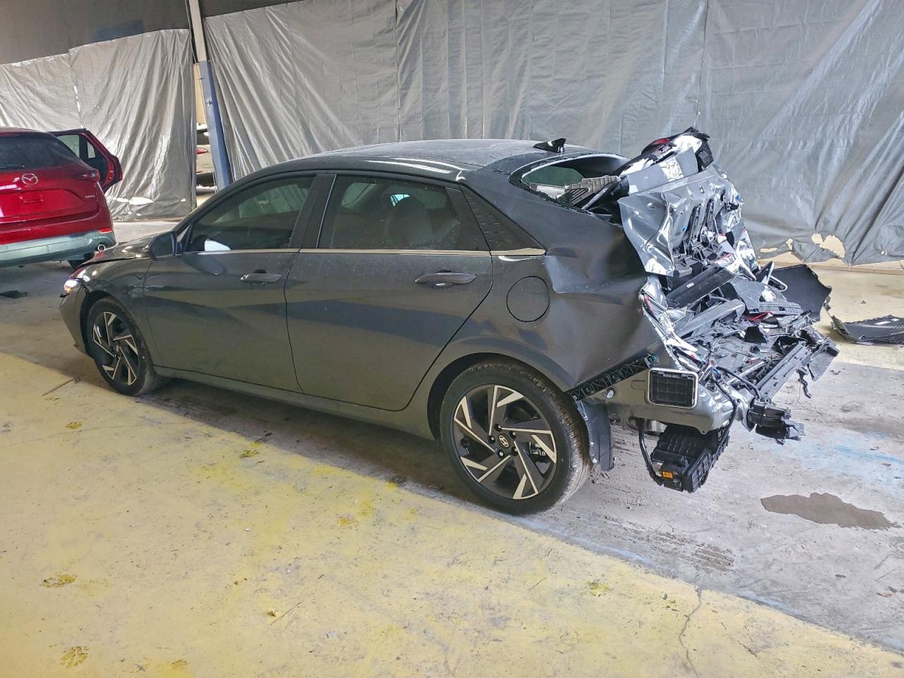 2025 HYUNDAI ELANTRA LIMITED photo 2