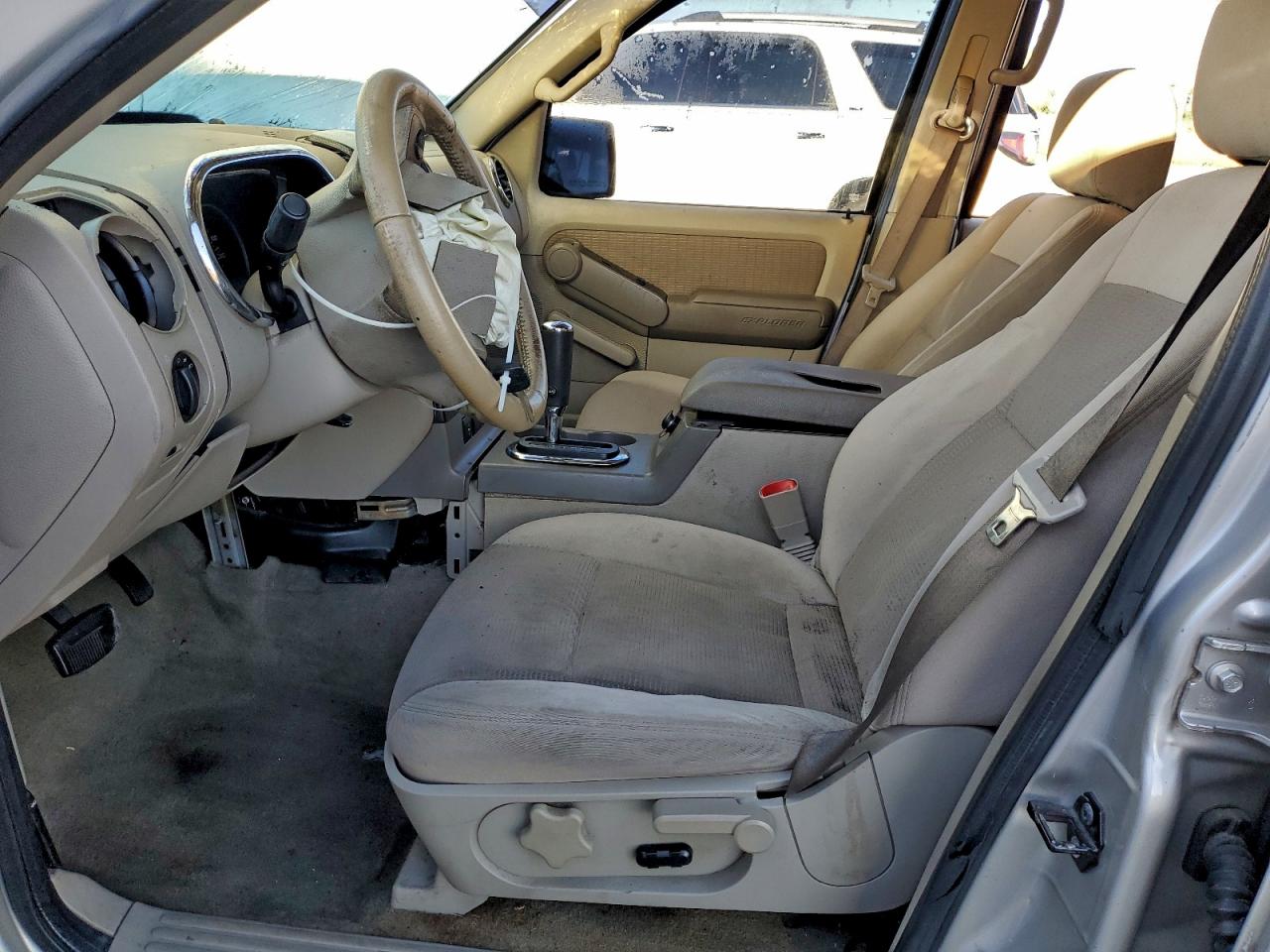 2006 FORD EXPLORER XLT photo 7