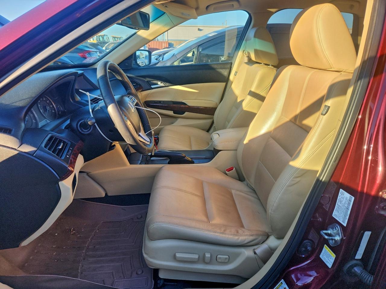 2012 HONDA CROSSTOUR EXL photo 7