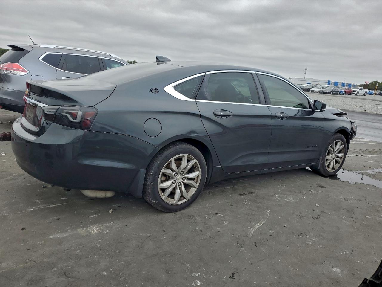 2018 CHEVROLET IMPALA LT photo 3