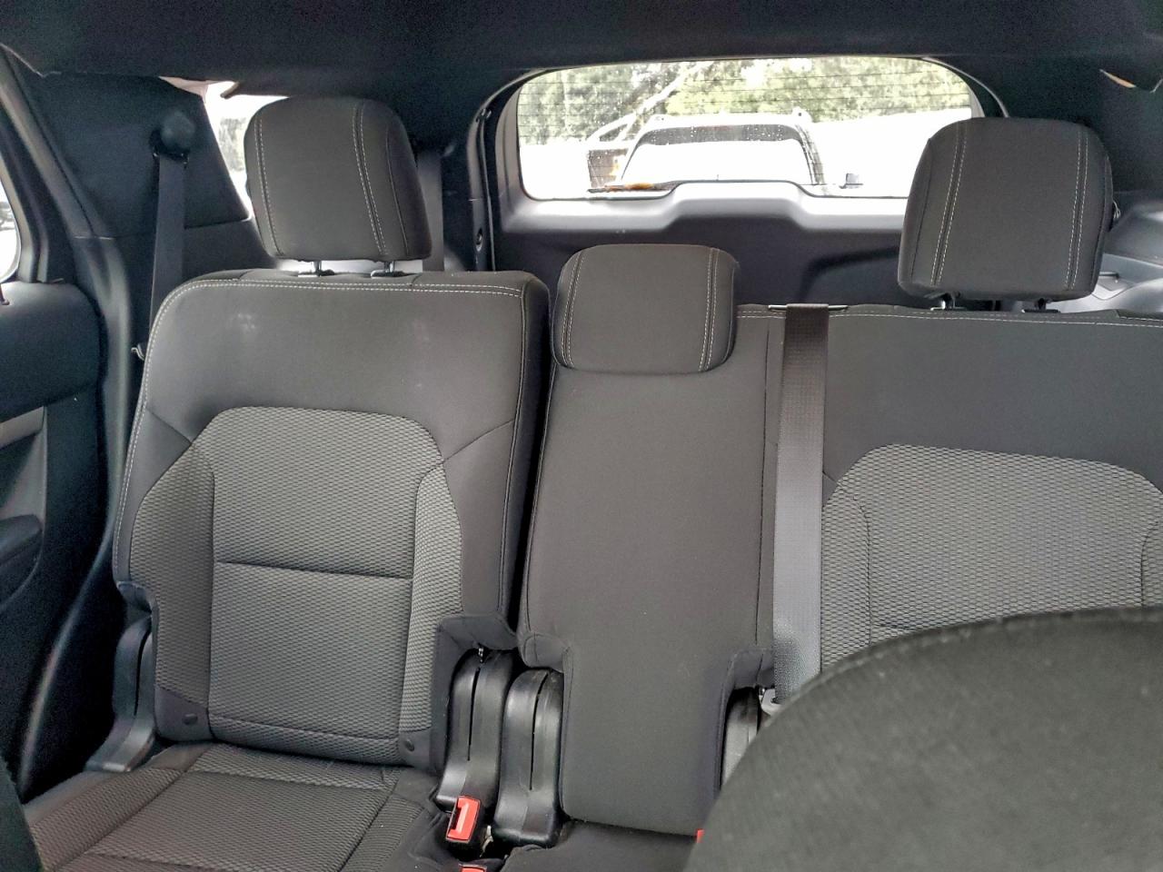 2017 FORD EXPLORER XLT photo 10