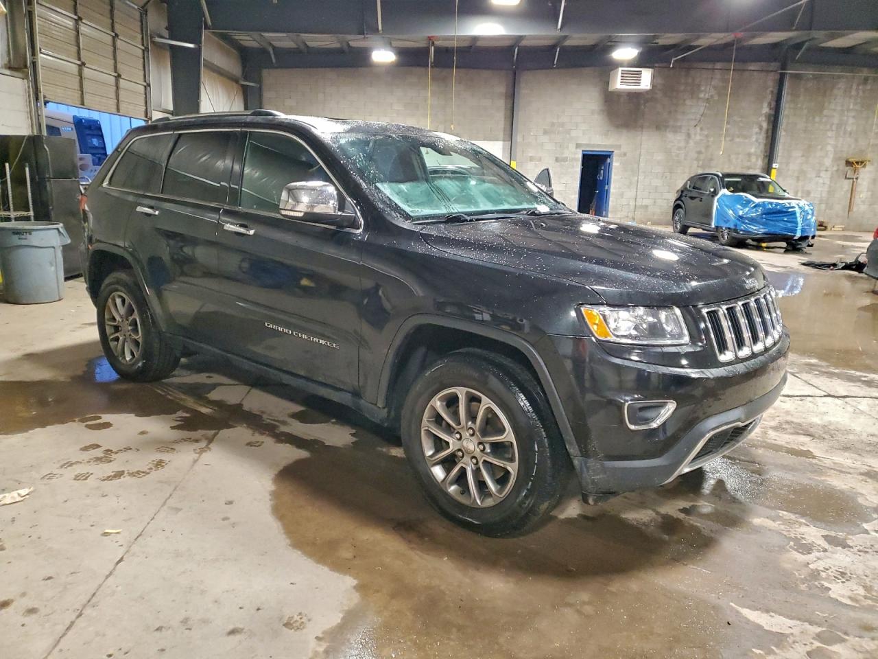 2015 JEEP GRAND CHEROKEE LIMITED photo 4