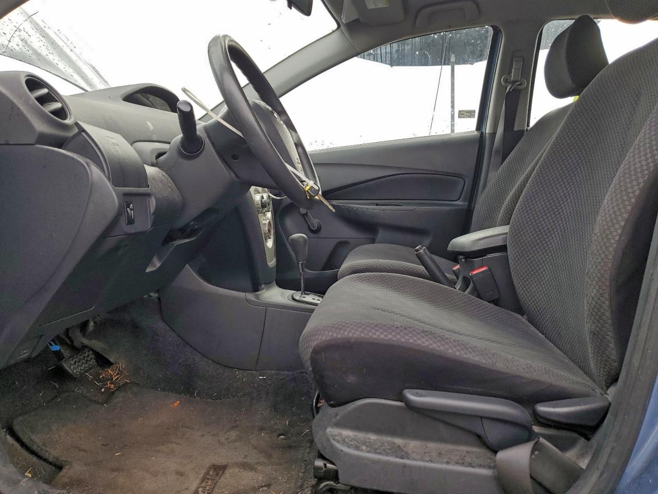 2007 TOYOTA YARIS photo 7