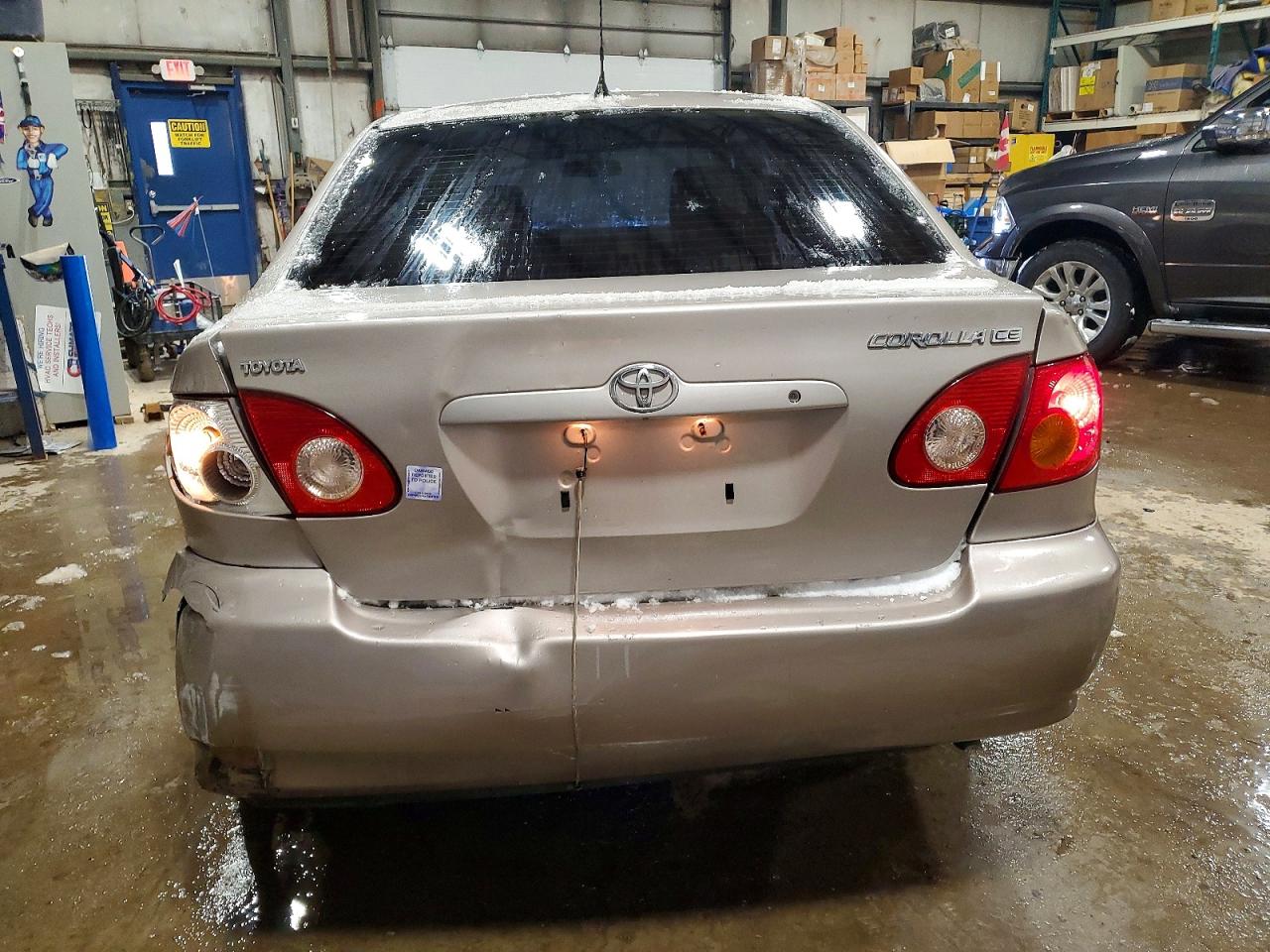 2003 TOYOTA COROLLA CE photo 6