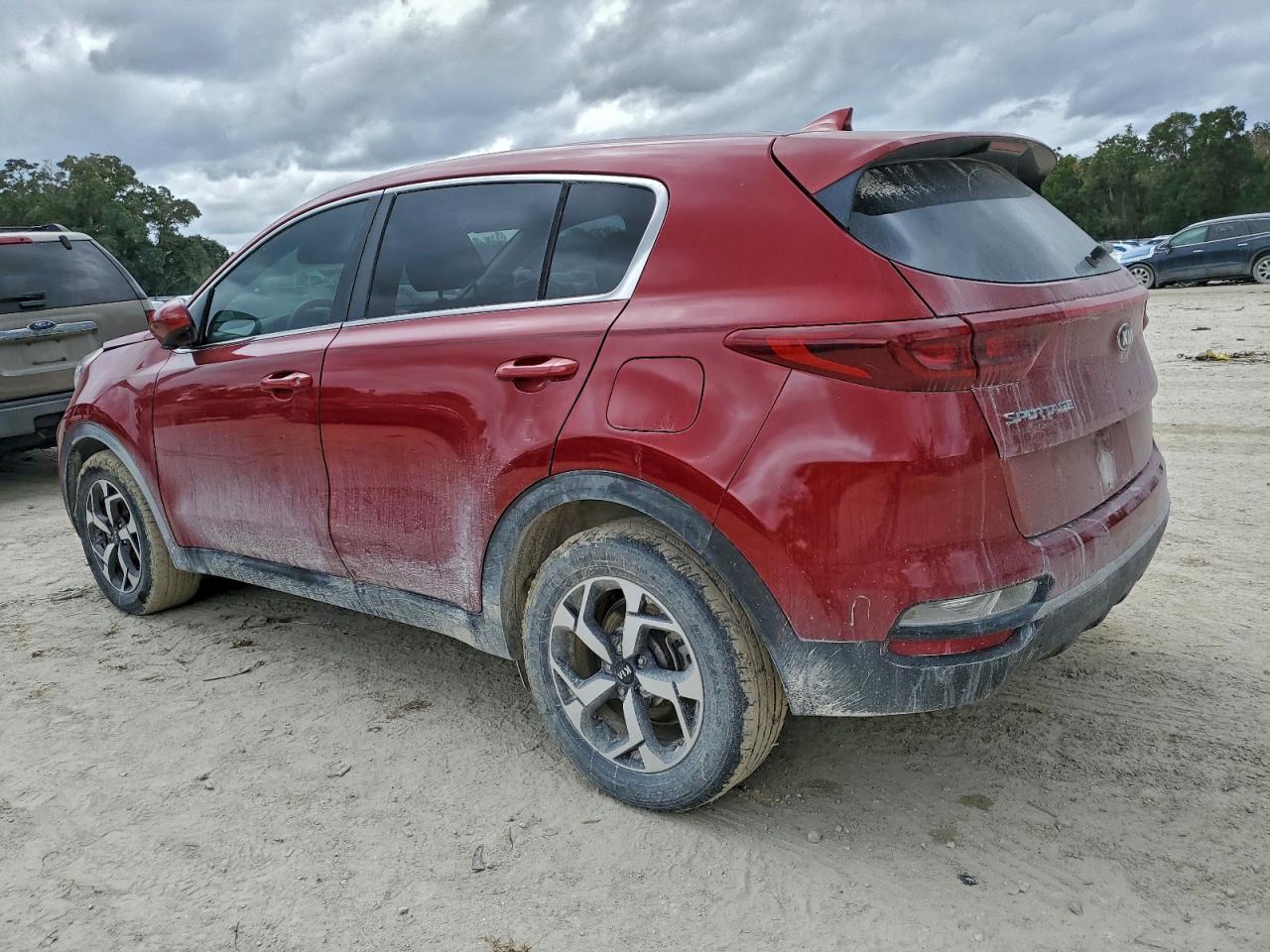 2020 KIA SPORTAGE LX photo 2