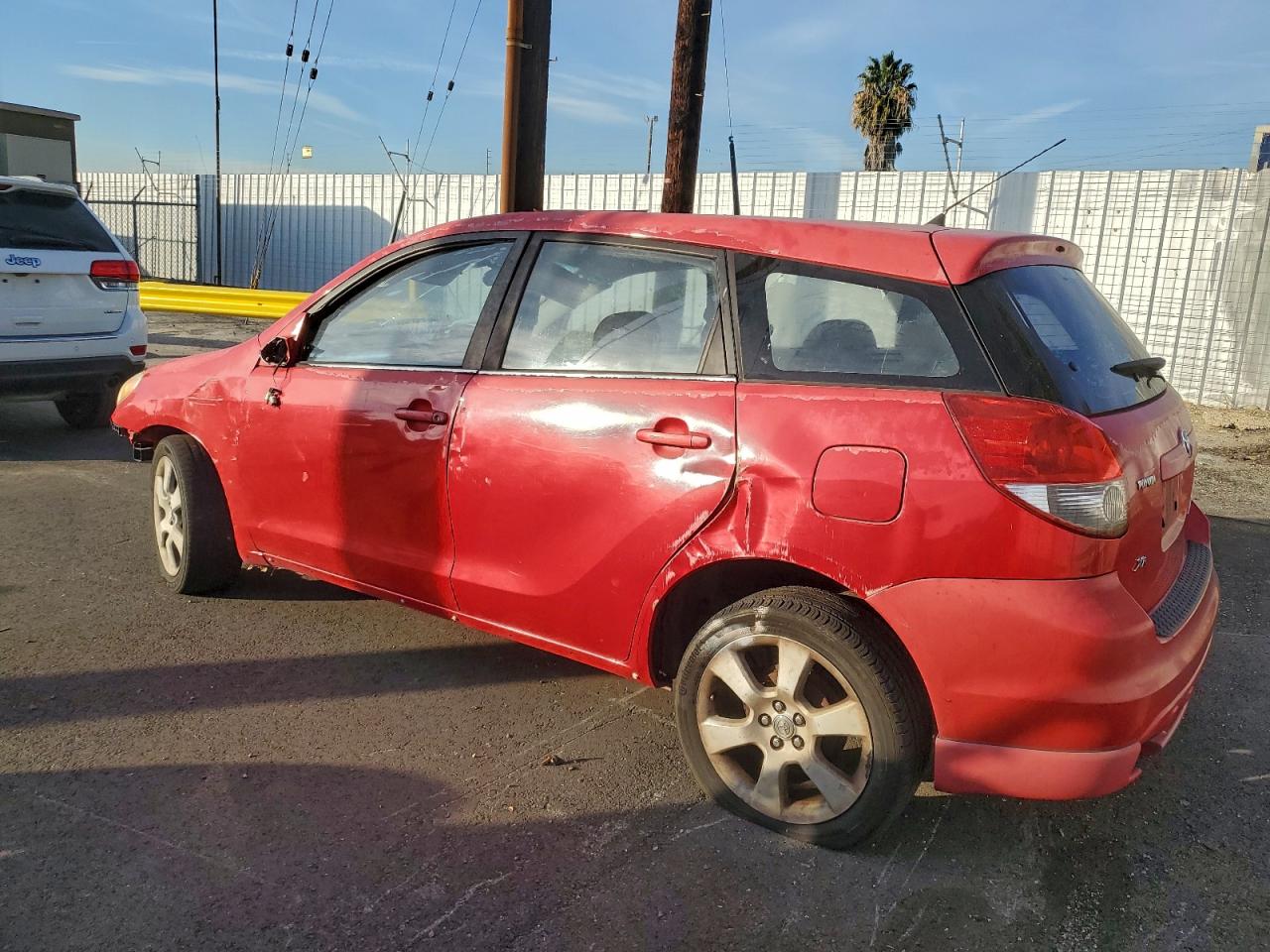 2003 TOYOTA COROLLA MATRIX XR photo 2