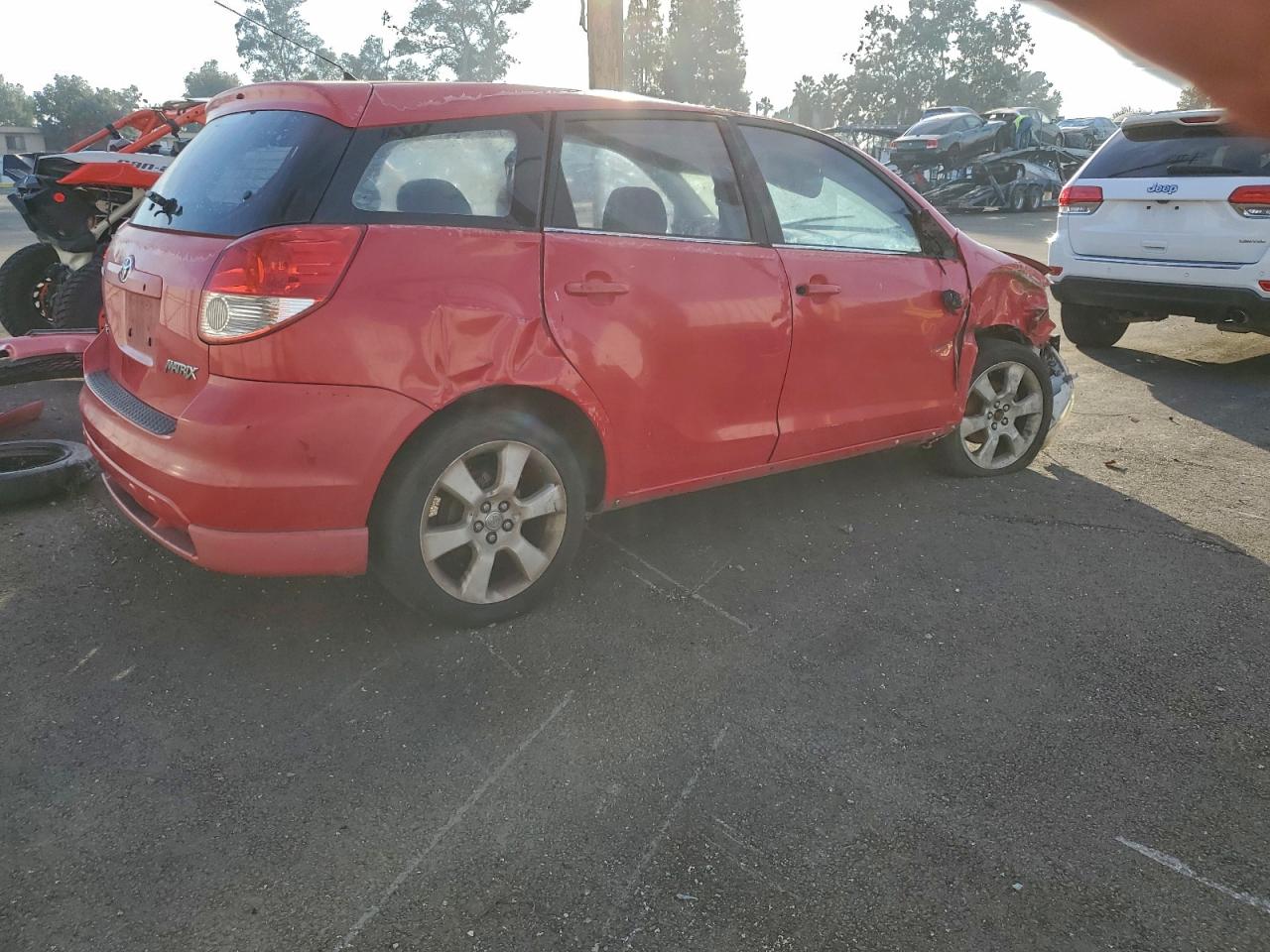 2003 TOYOTA COROLLA MATRIX XR photo 3