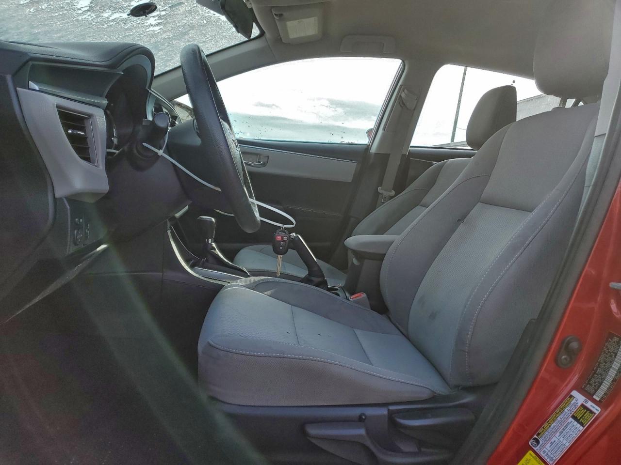 2016 TOYOTA COROLLA L photo 19