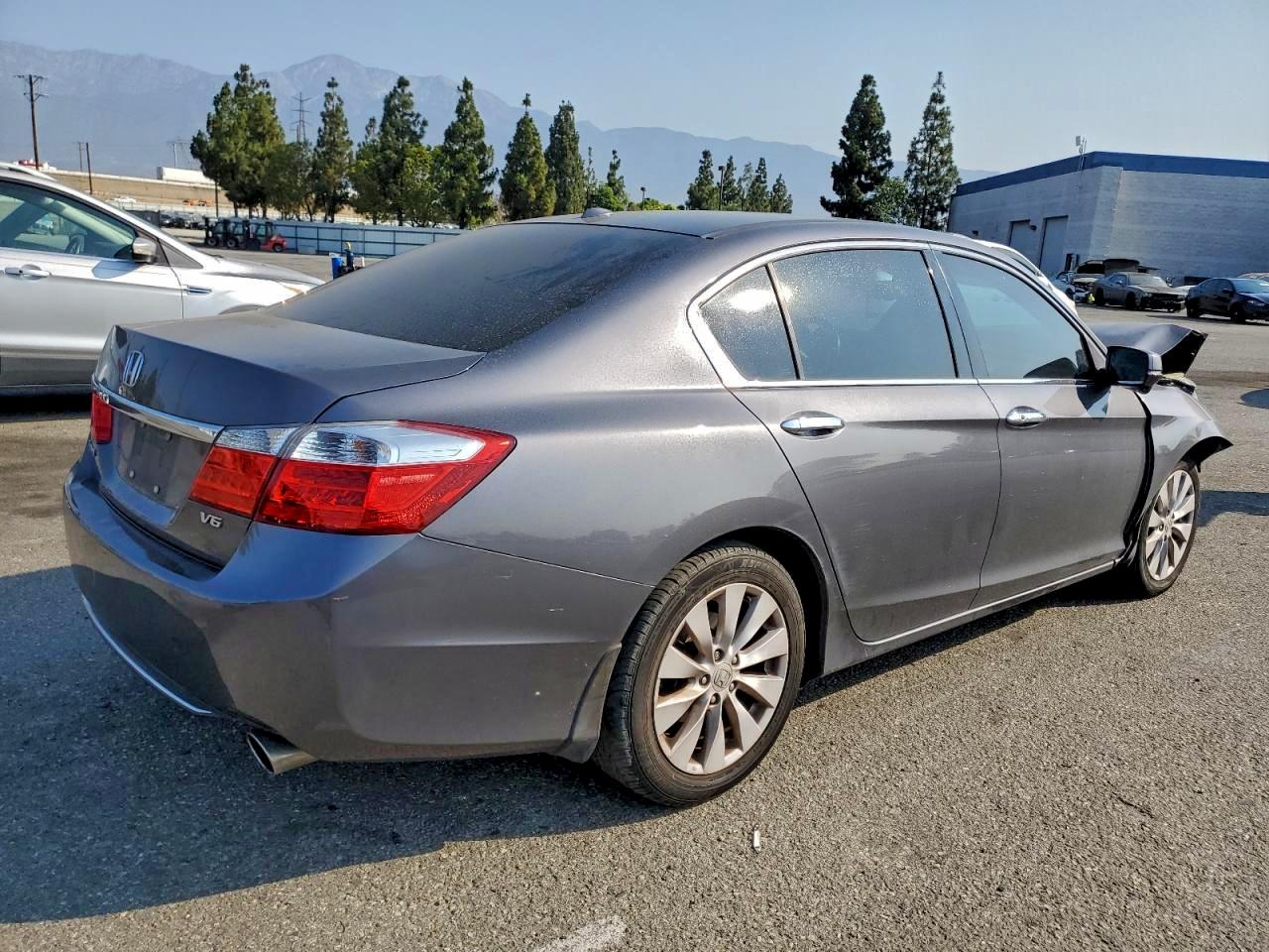 2013 HONDA ACCORD EXL photo 3