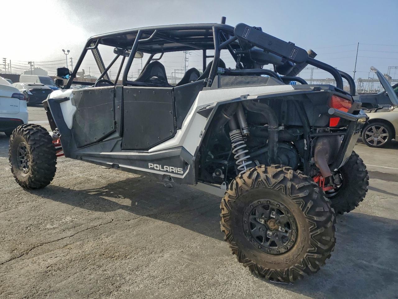 2017 POLARIS RZR UTILITY VEHICLE photo 3