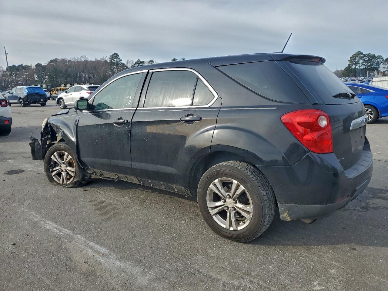 2015 CHEVROLET EQUINOX LS photo 2
