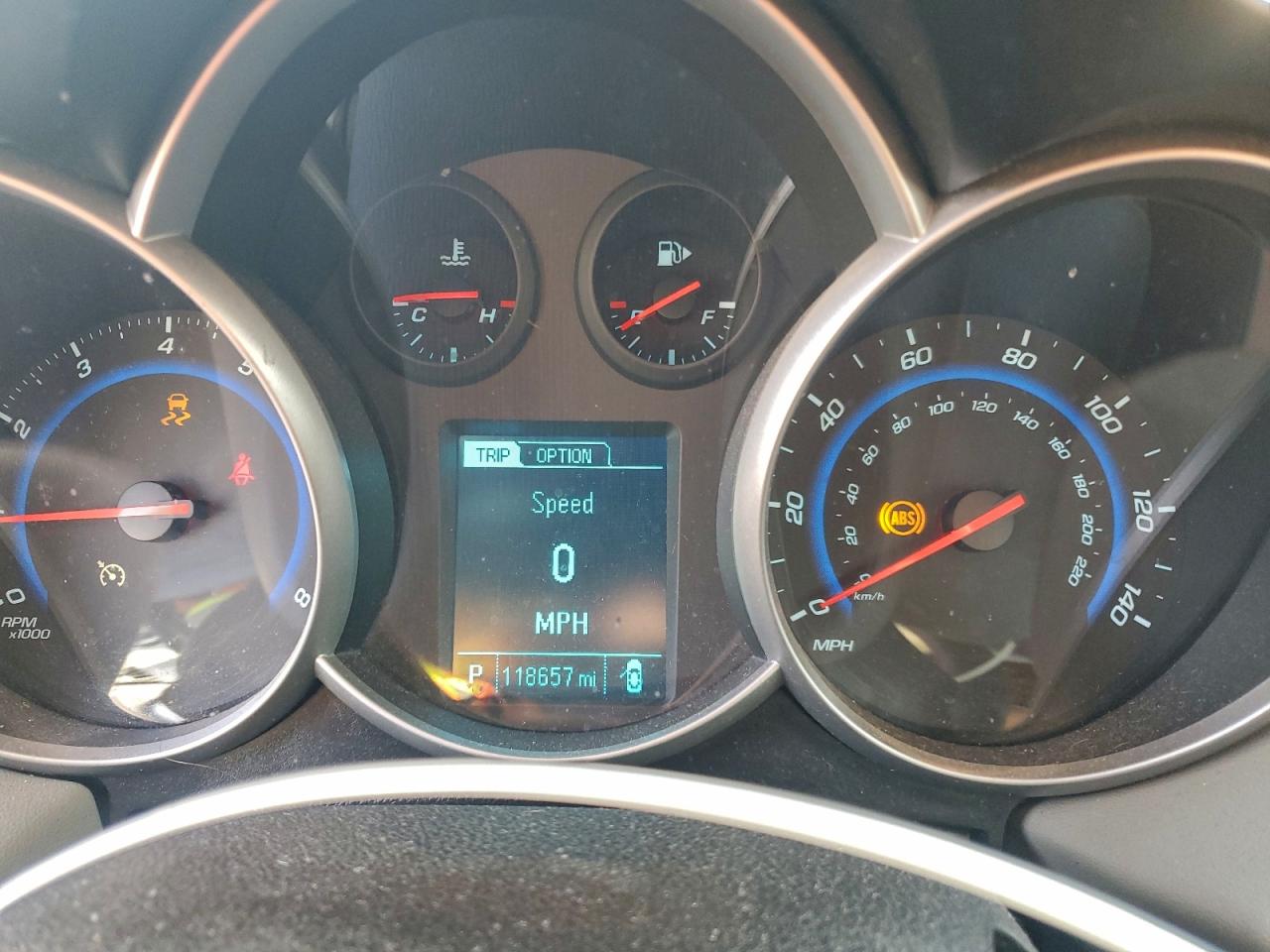 2016 CHEVROLET CRUZE LIMITED LT photo 9