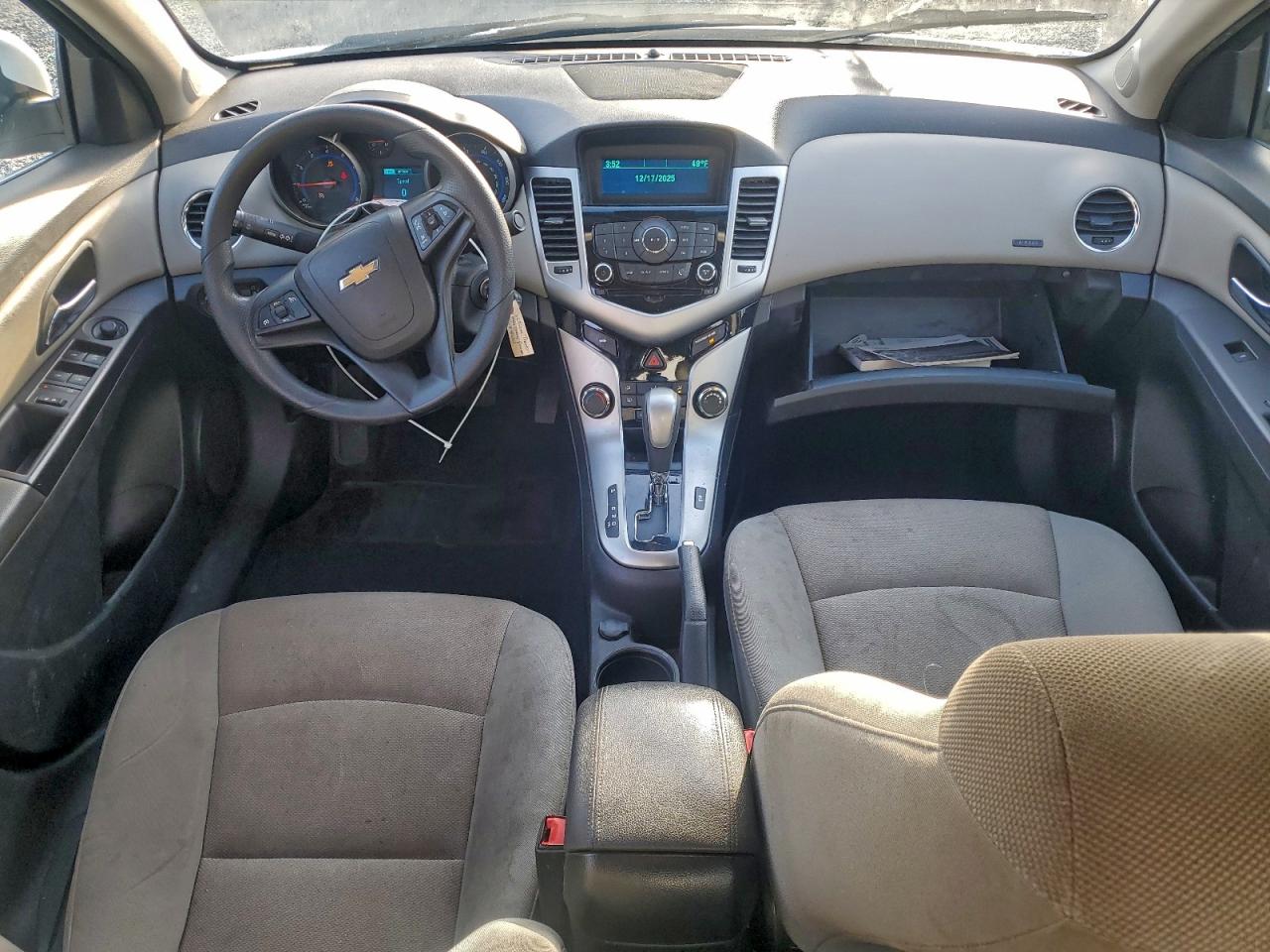 2016 CHEVROLET CRUZE LIMITED LT photo 8