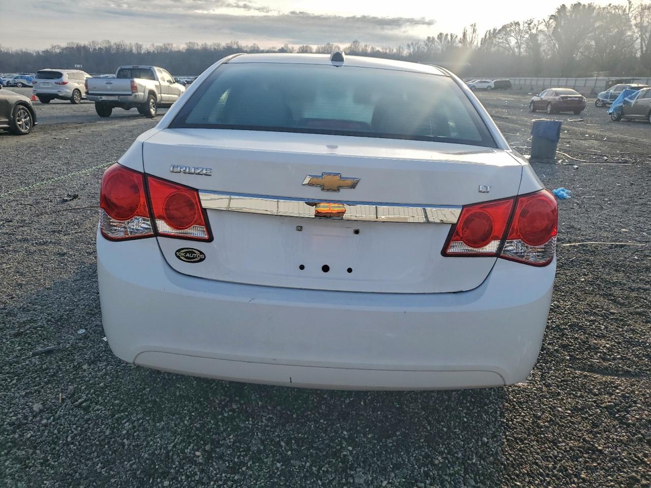 2016 CHEVROLET CRUZE LIMITED LT photo 6