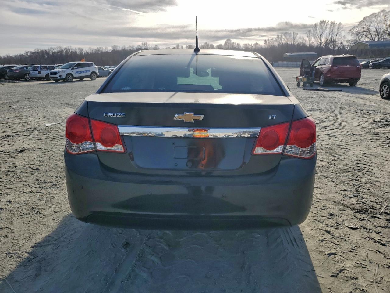 2014 CHEVROLET CRUZE LT photo 6