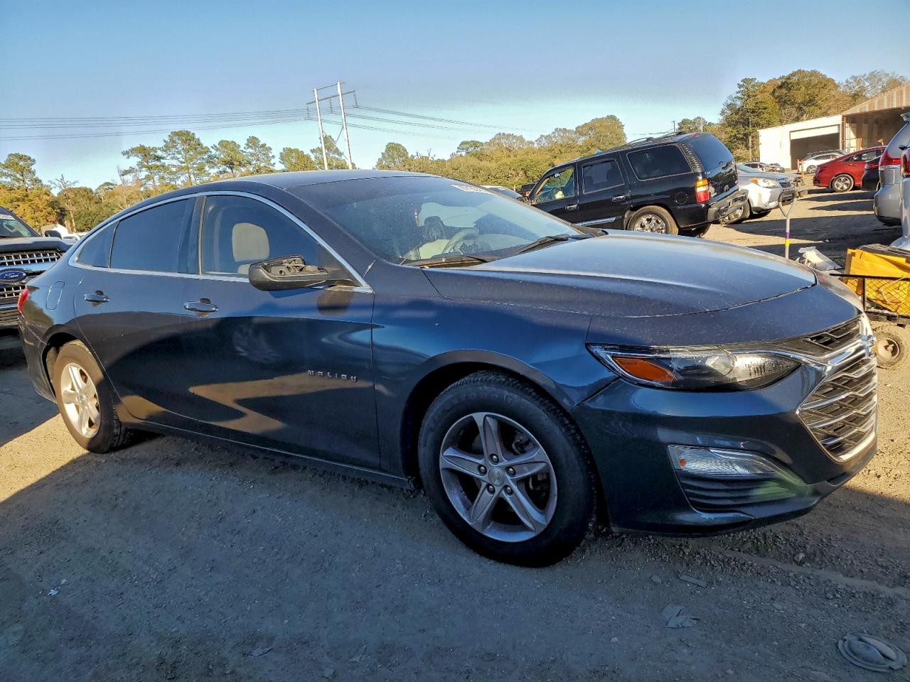 2021 CHEVROLET MALIBU LS photo 4