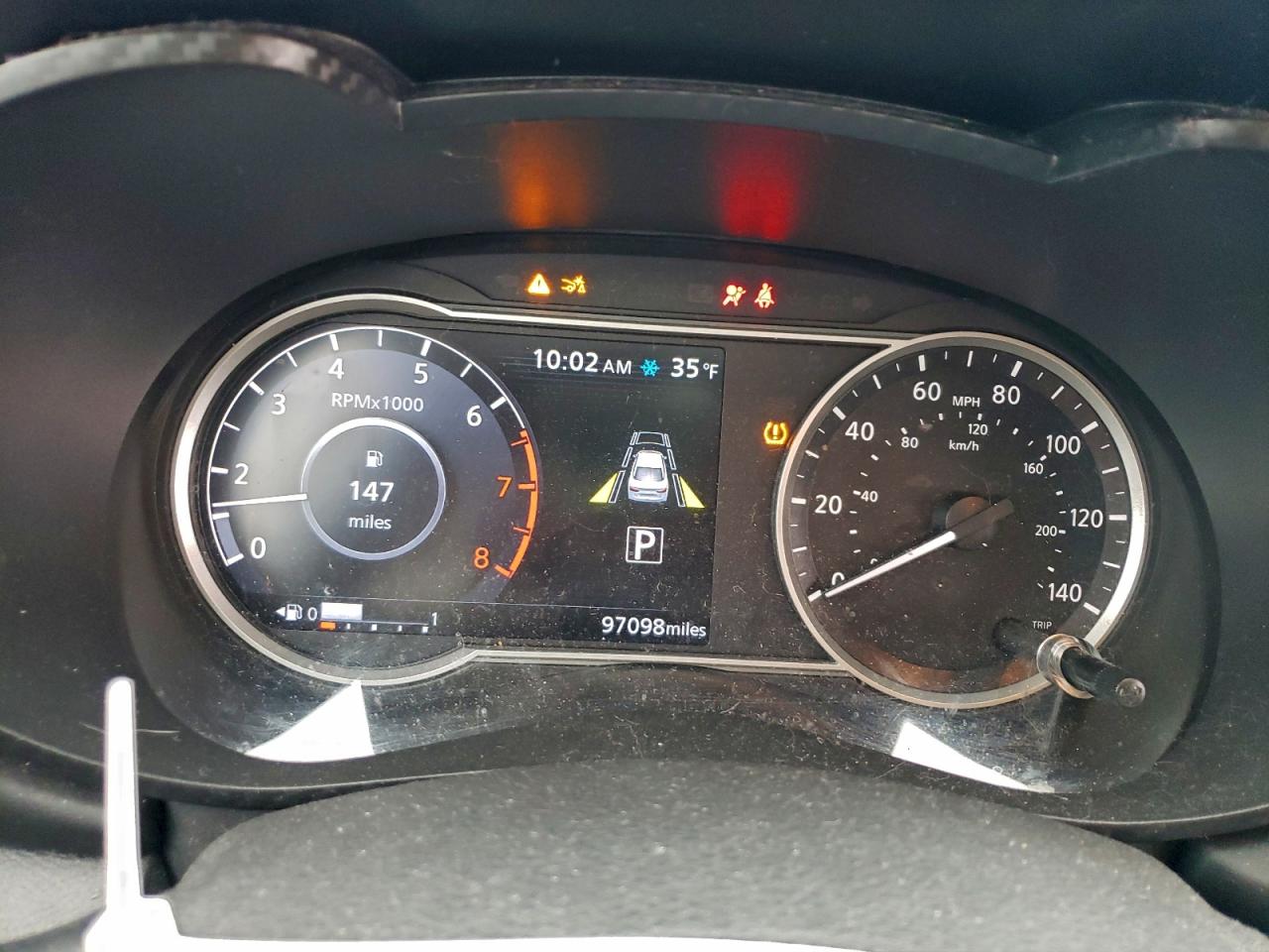 2020 NISSAN VERSA SR photo 9