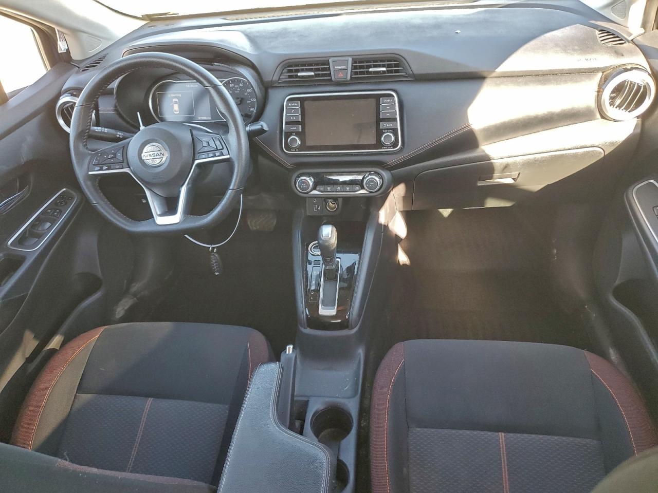 2020 NISSAN VERSA SR photo 8